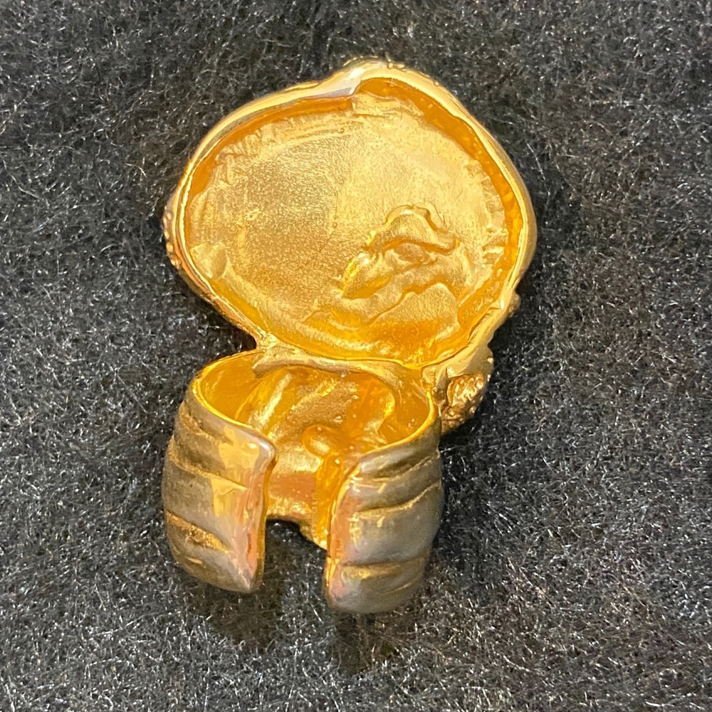 Statement Ring Gold Tone Hardware - image 7